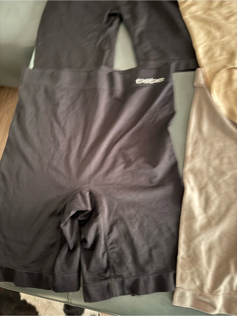 Shapewear bundle 2X - Picture 2 of 9